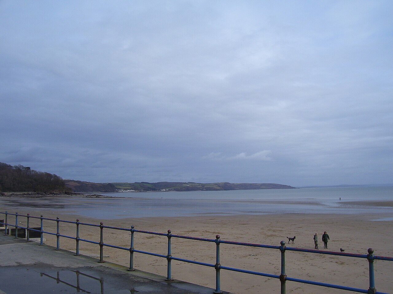 Saundersfoot Beach