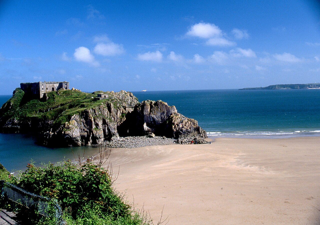 Tenby Castle Beach