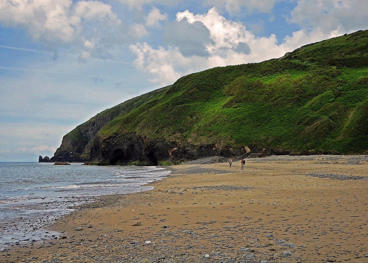 Penbryn Beach