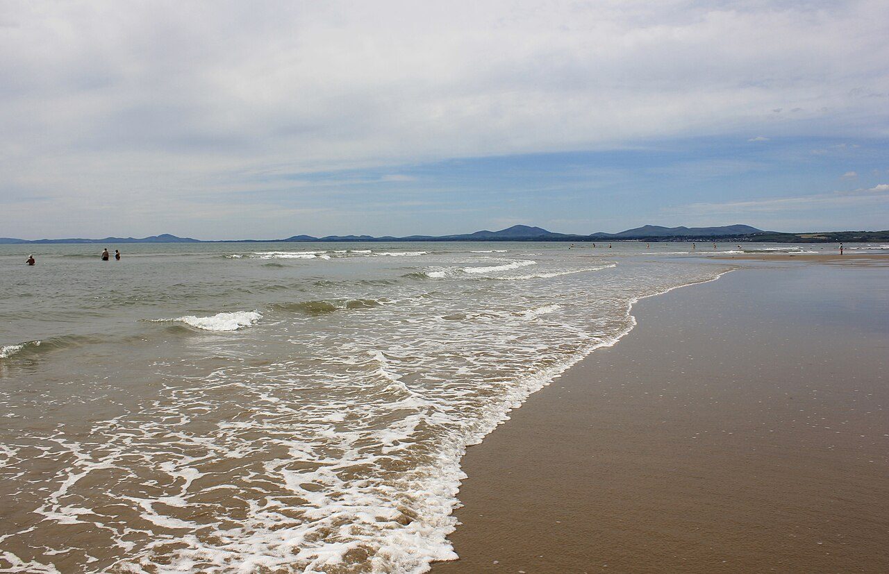 Harlech Beach