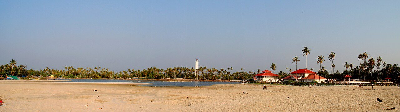 Andhakaranazhi Beach