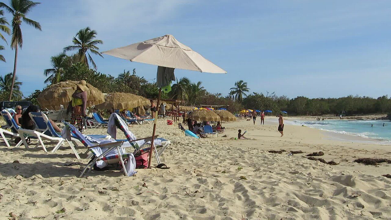 Mullet Bay Beach