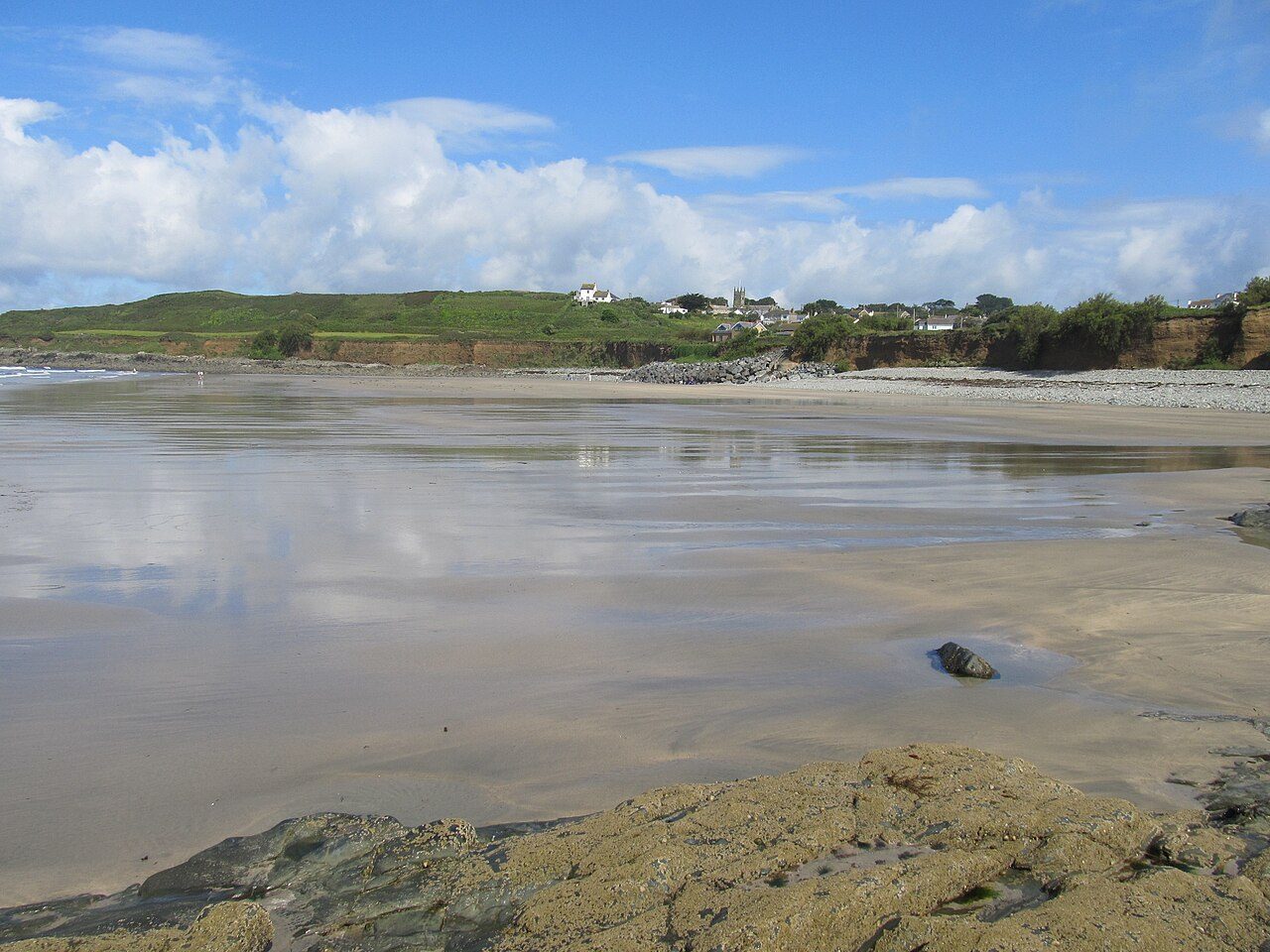 Perranuthnoe Beach