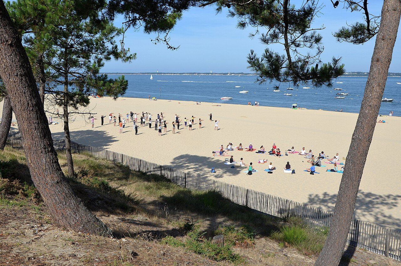 Pereire Beach