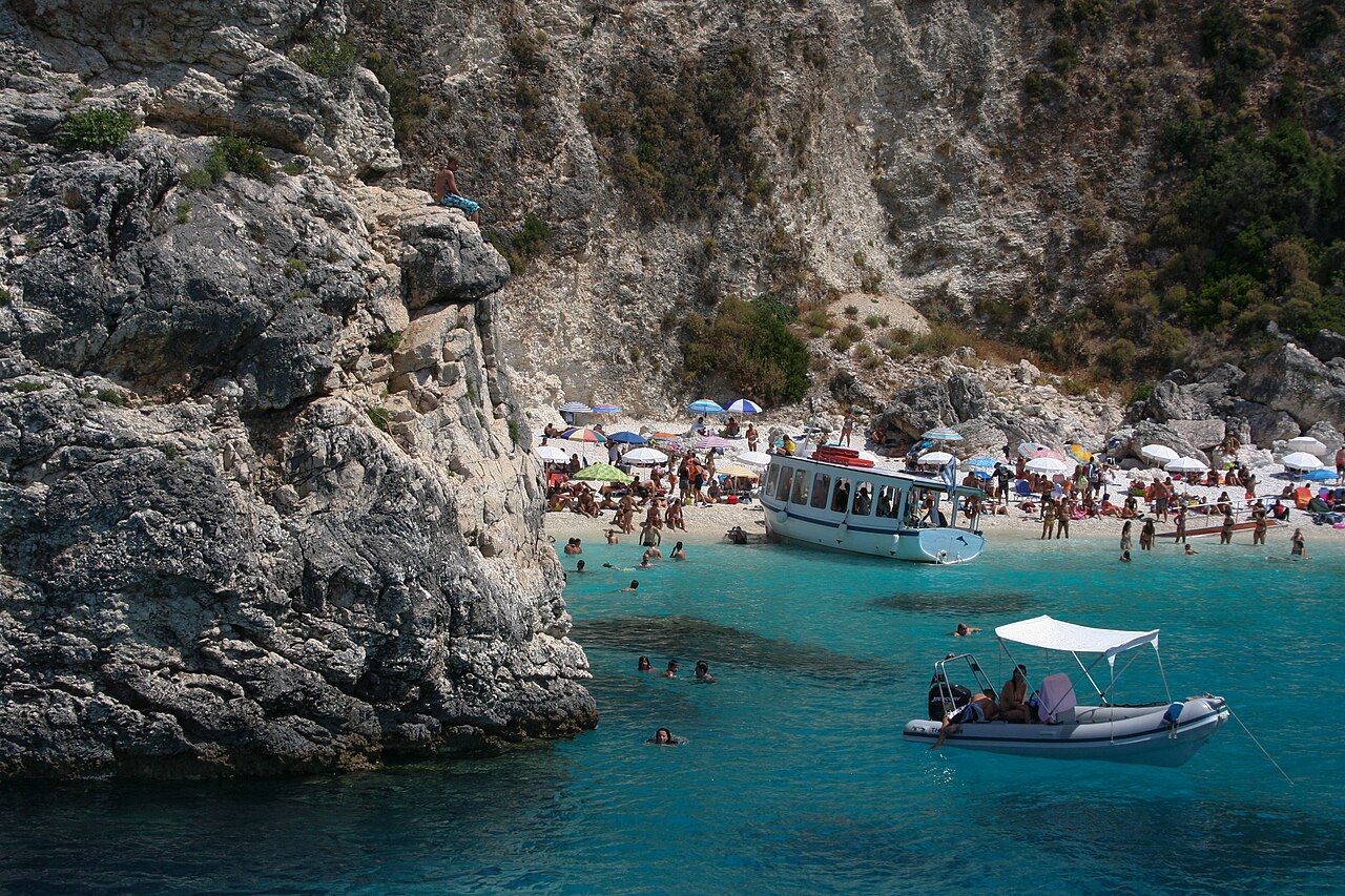 Agiofili beach