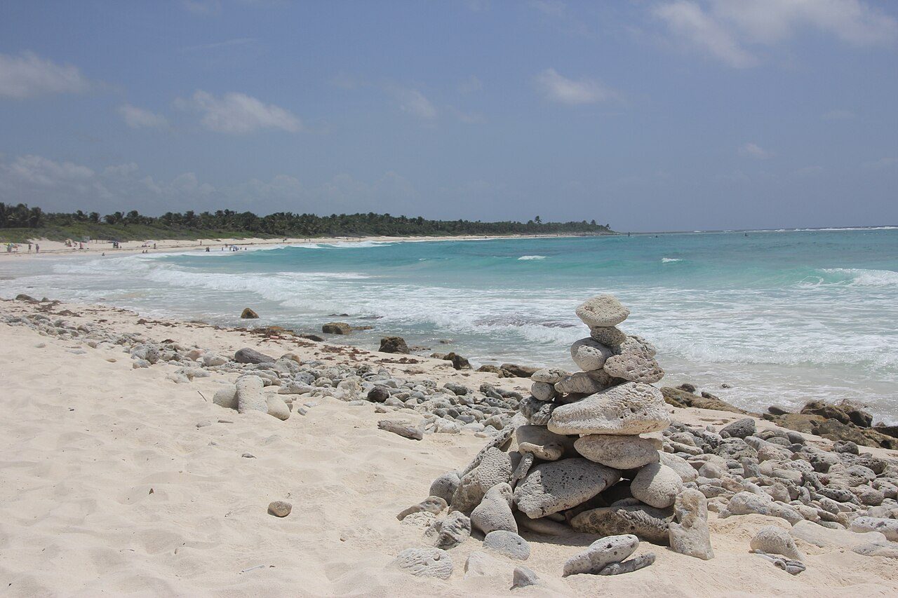 Xcacel Beach
