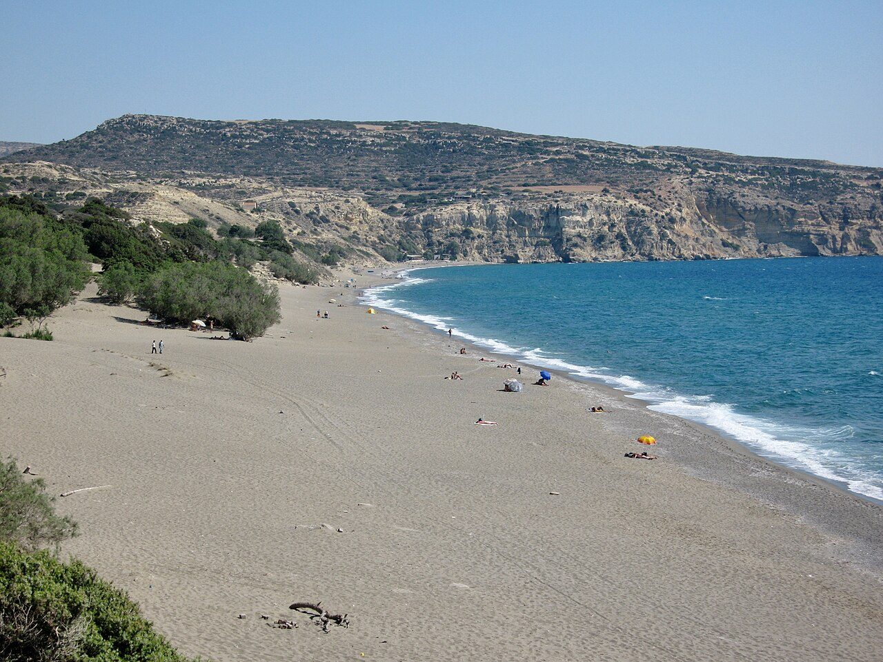 Komos Beach