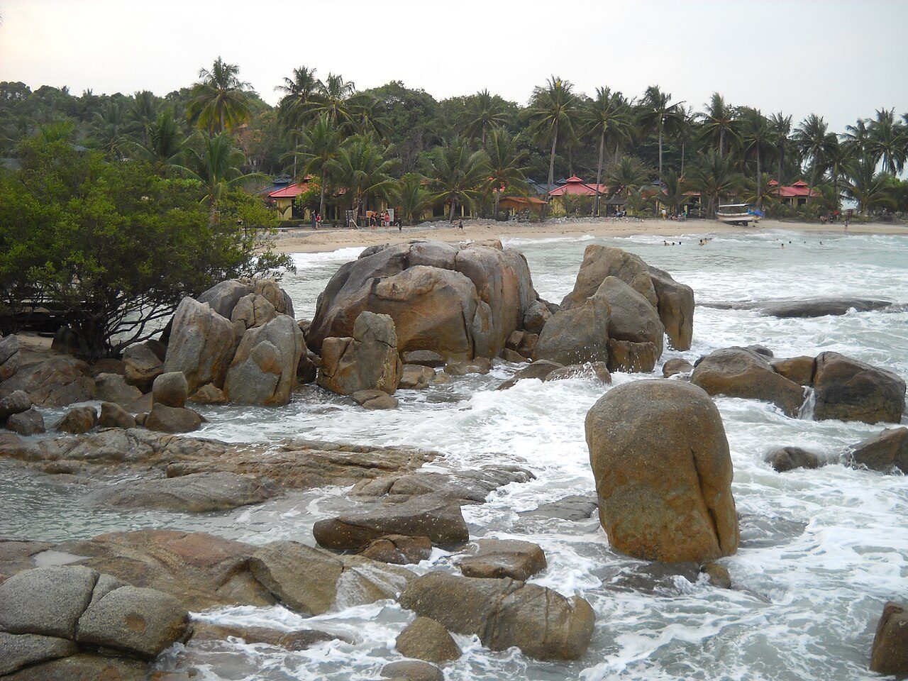Parai Tenggiri Beach