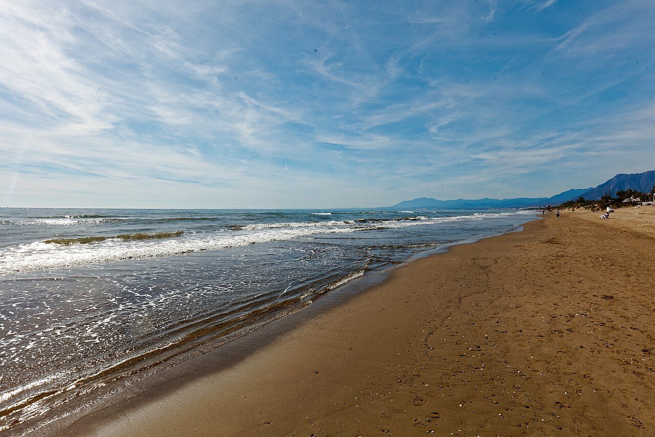 Playa de las Chapas