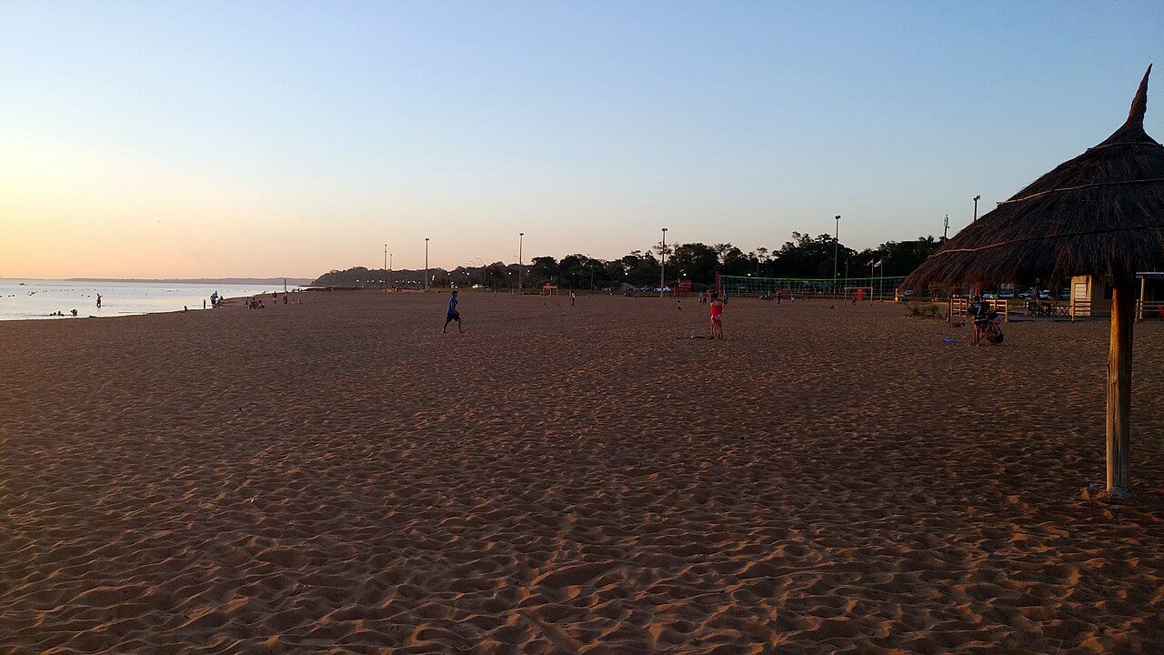 Playa Mbói Ka'é