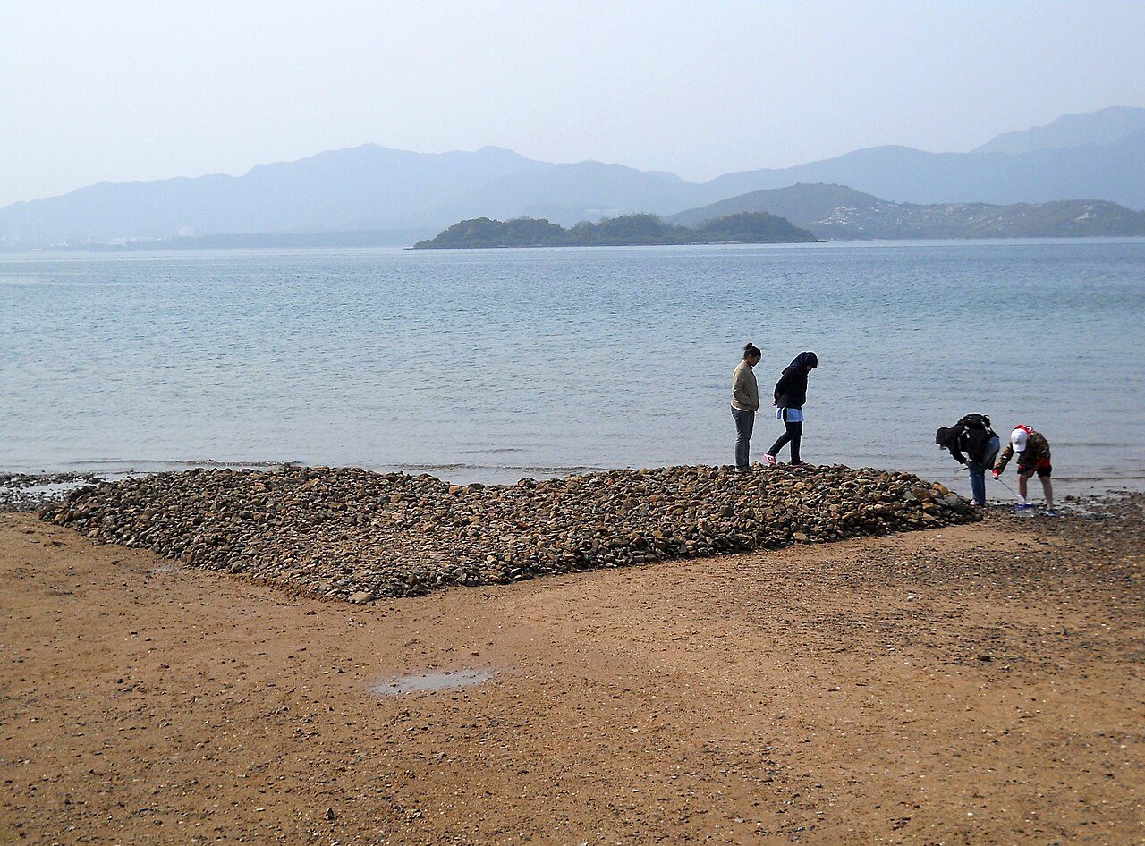 Wu Kai Sha Beach