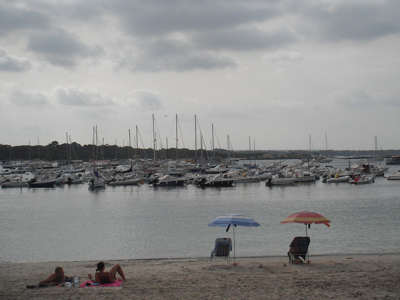 Es Port