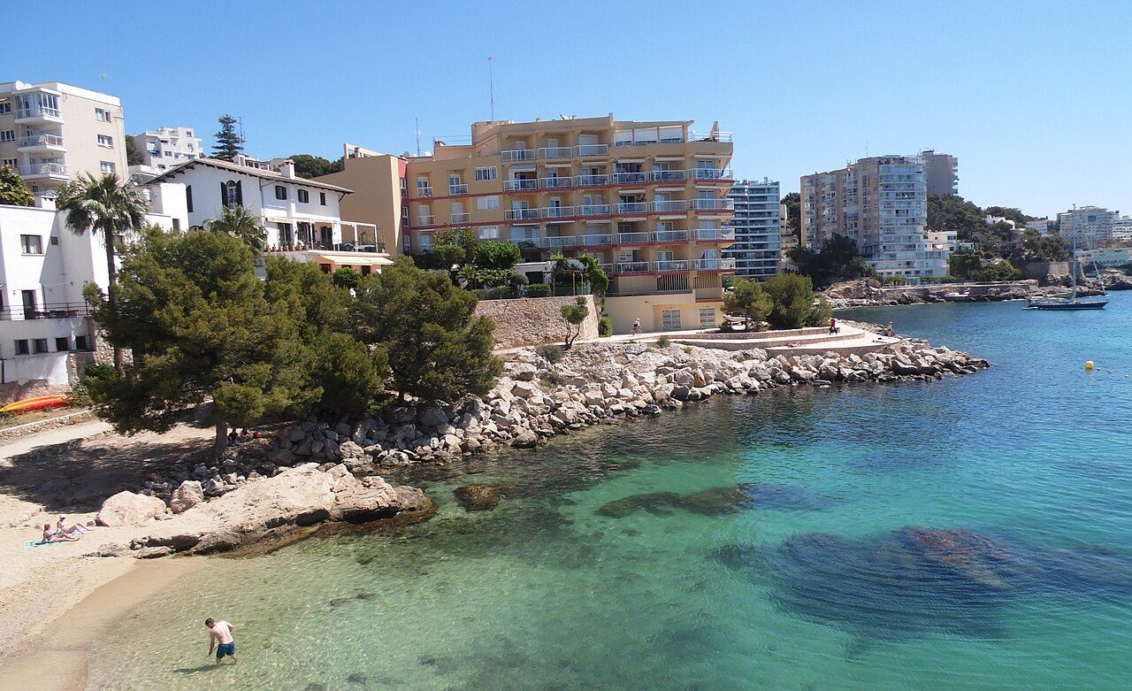 Cala Nova
