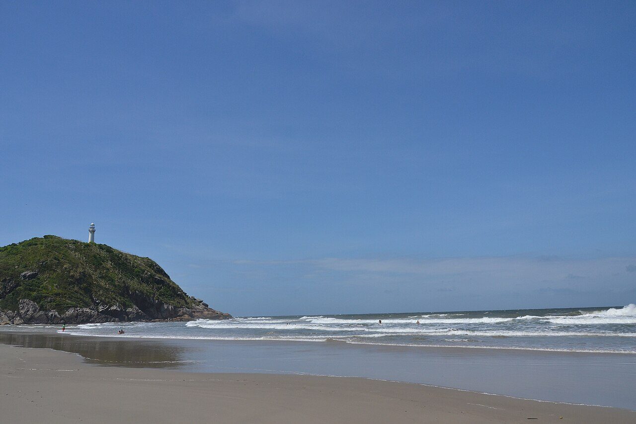 Praia do Farol