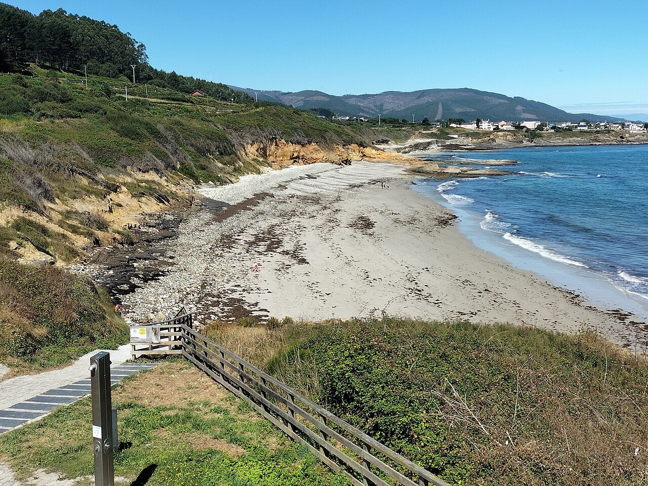 Praia Area Longa
