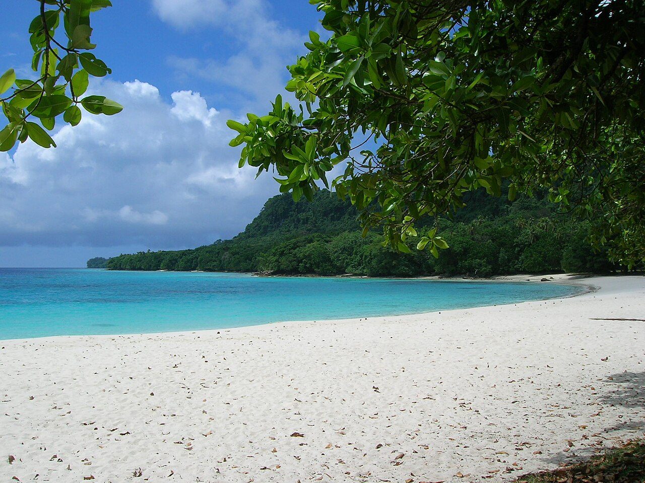 Champagne Beach