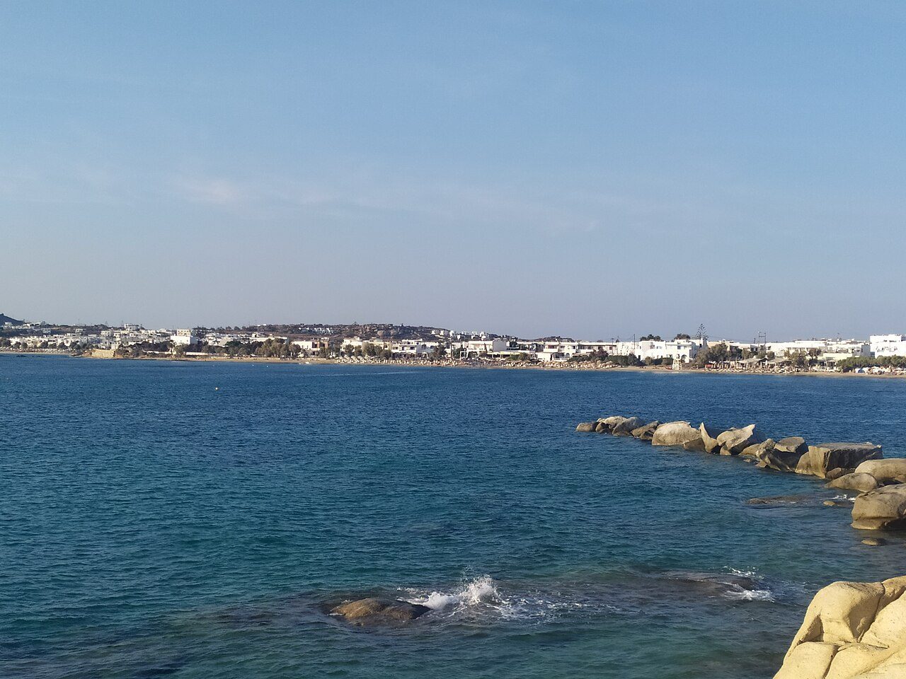 Aghia Anna beach