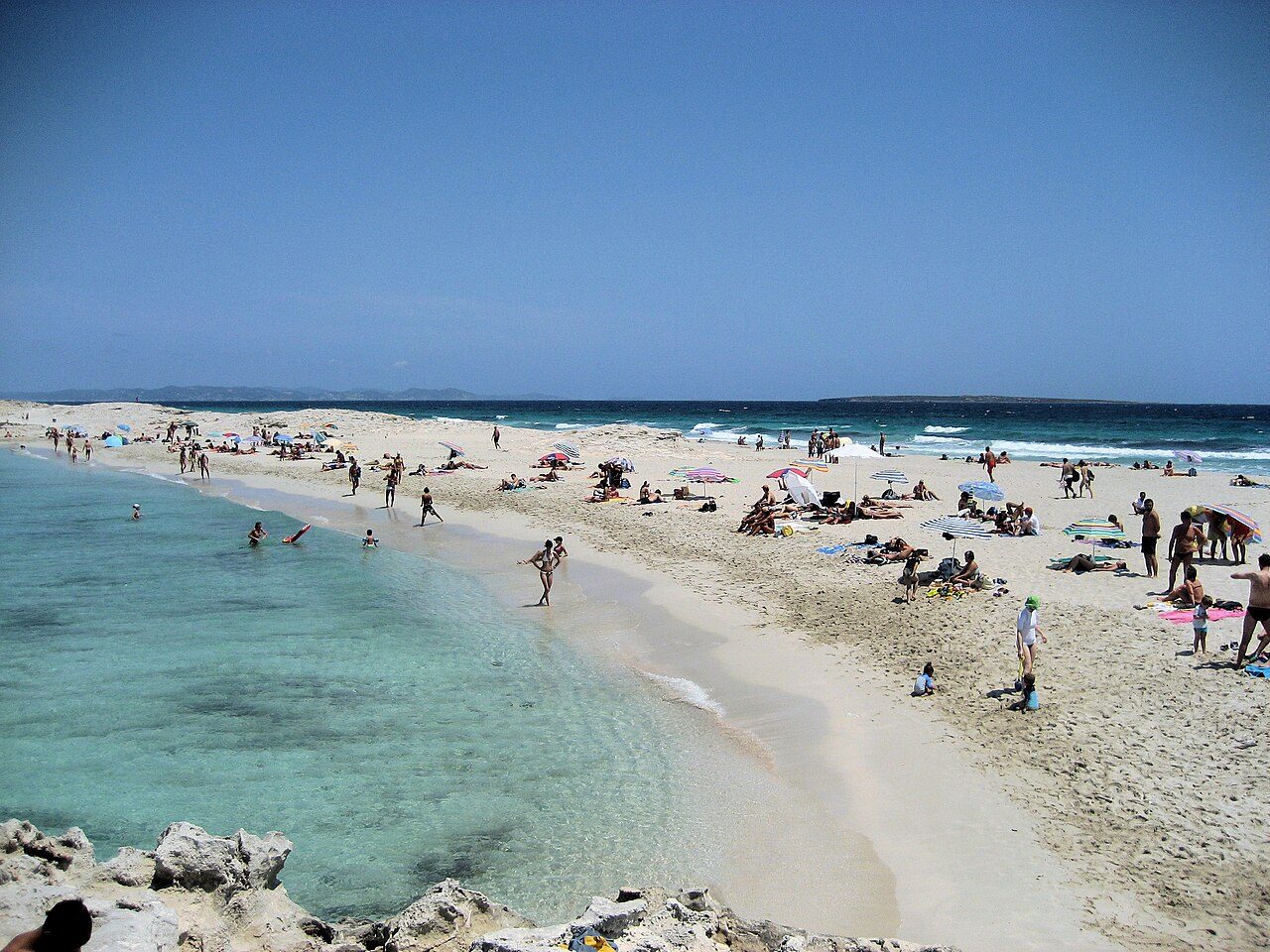 Pas de n'Adolf beach