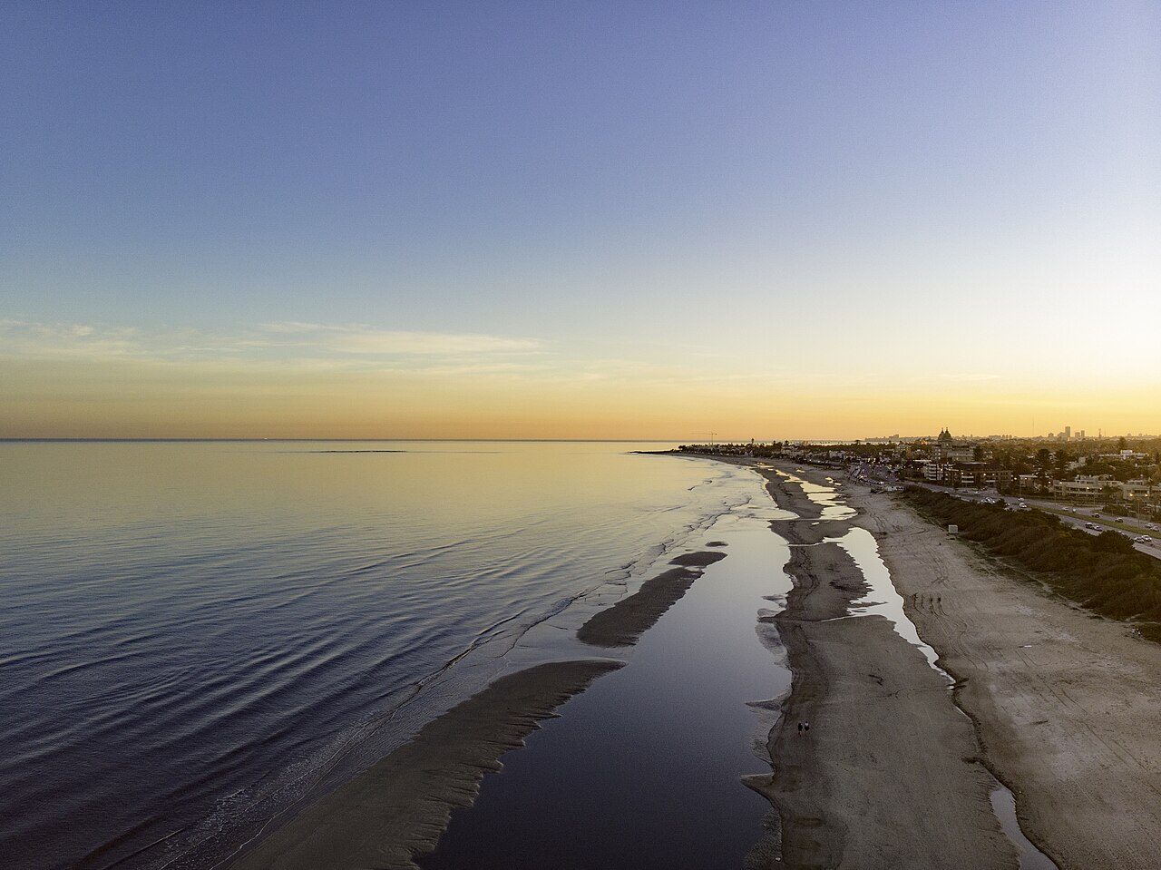 Carrasco beach