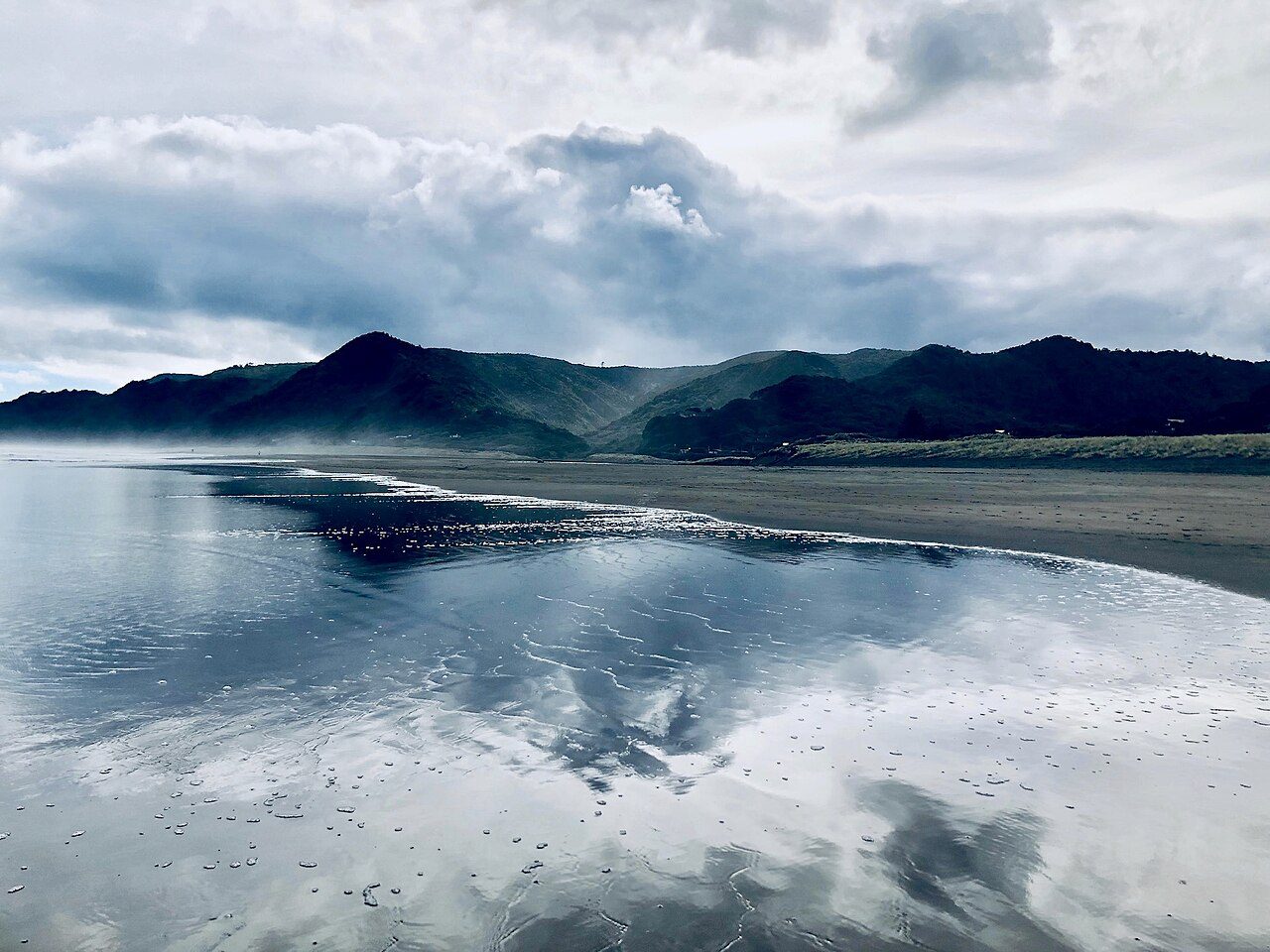 North Piha Beach