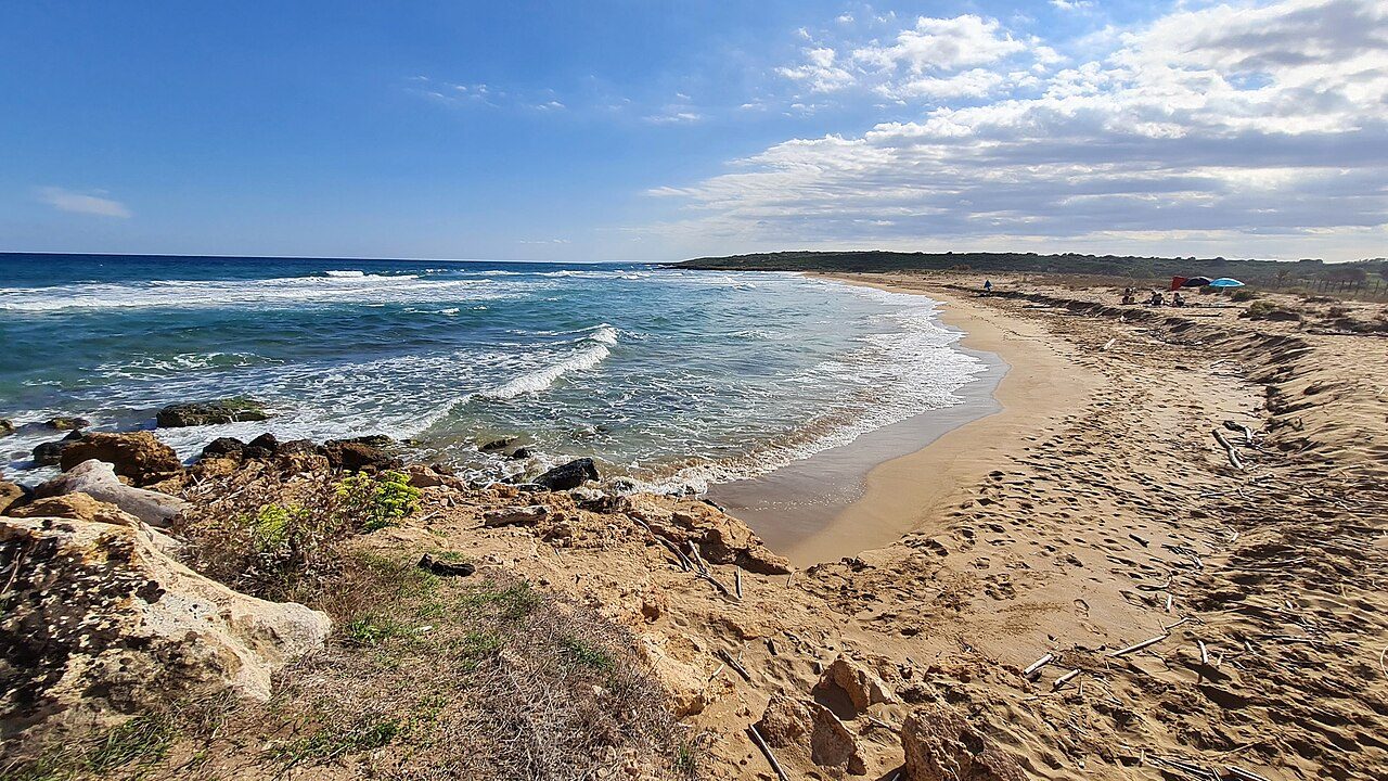 Eloro Beach