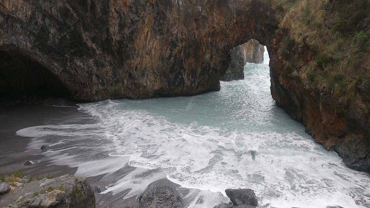 Spiaggia Dell'Arcomagno
