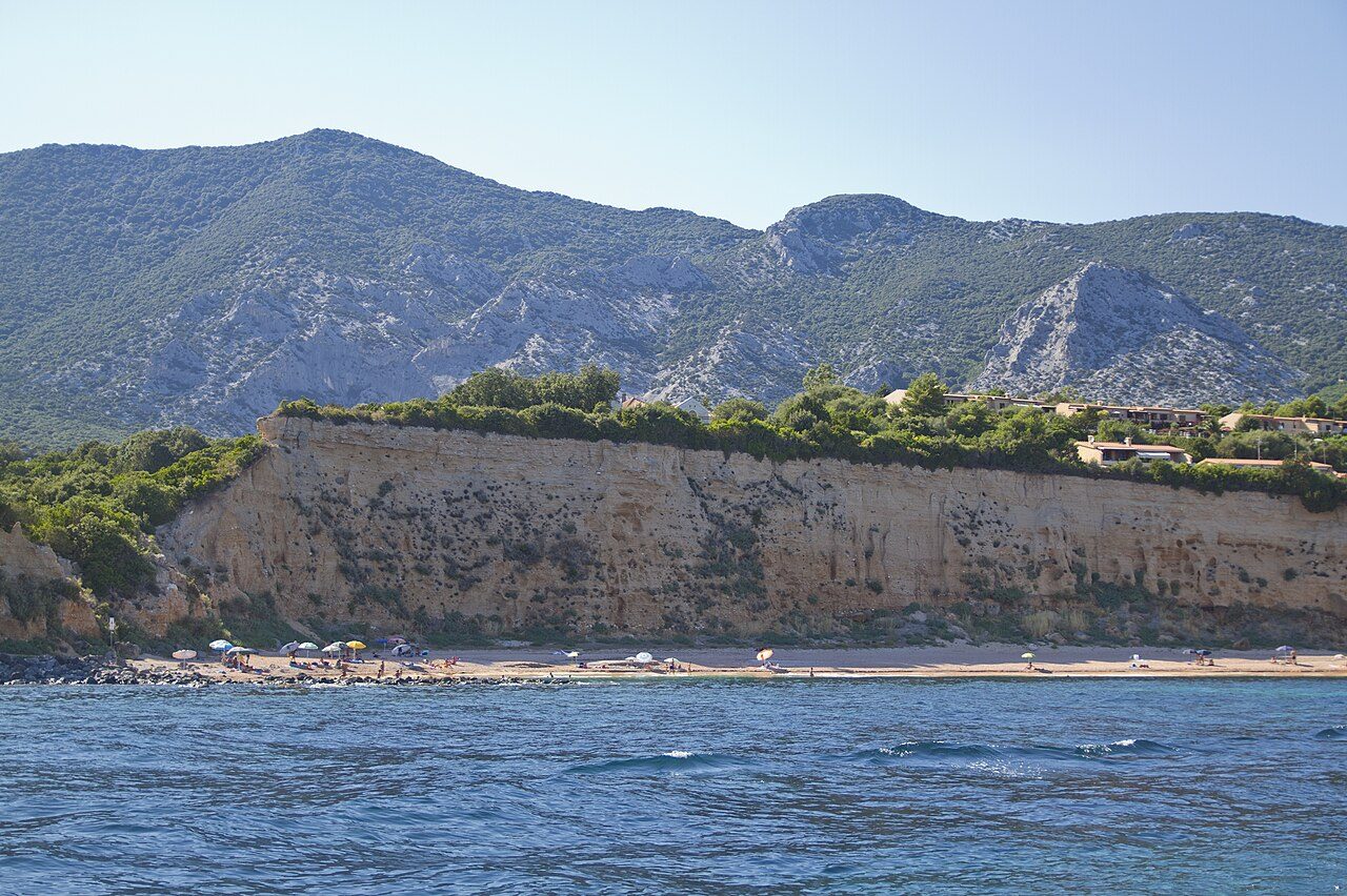 Spiaggia di Sos Dorroles