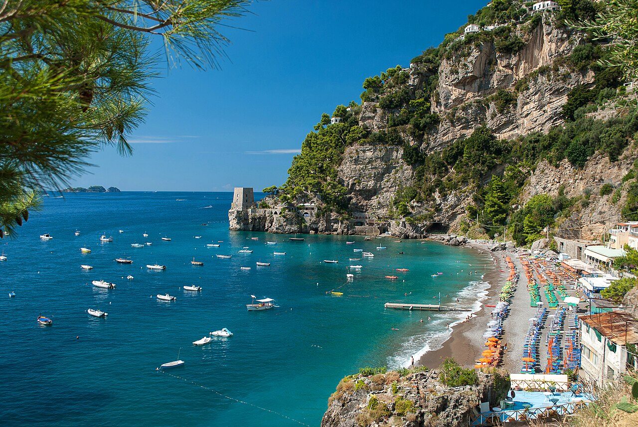 Fornillo Beach