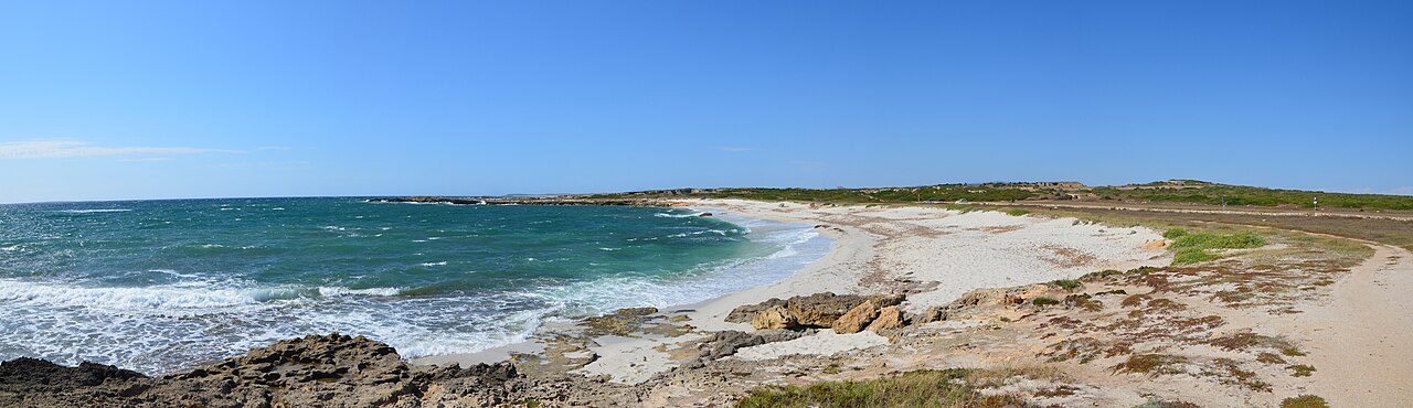 Spiaggia Is Arutas