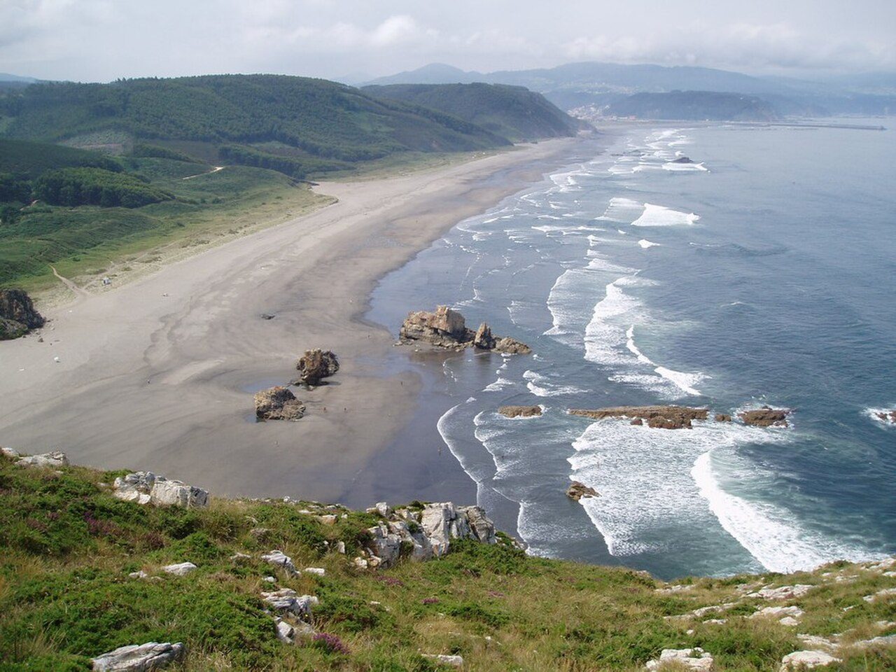 Isla La Deva y el Playón de Bayas