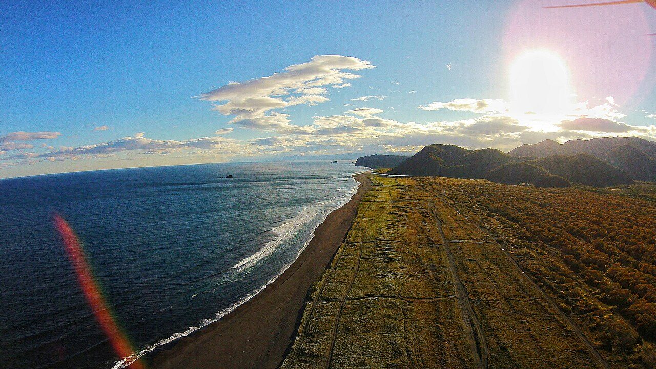 Khalaktyrsky Beach