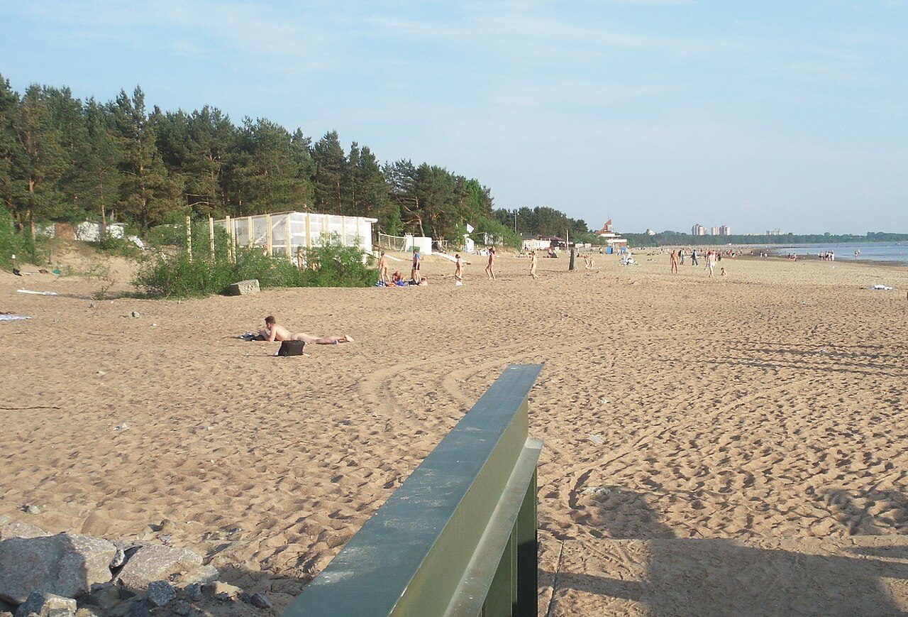 Beaches in Kurortny District of Saint Petersburg