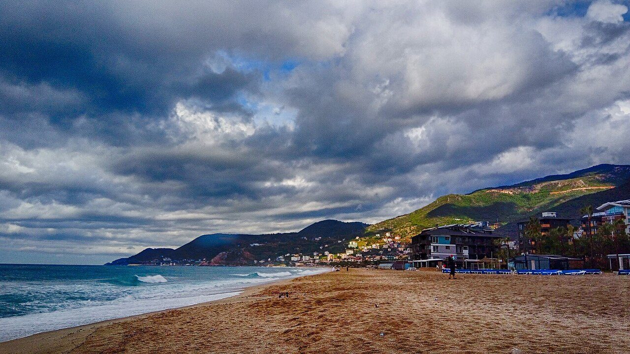 Kleopatra beach