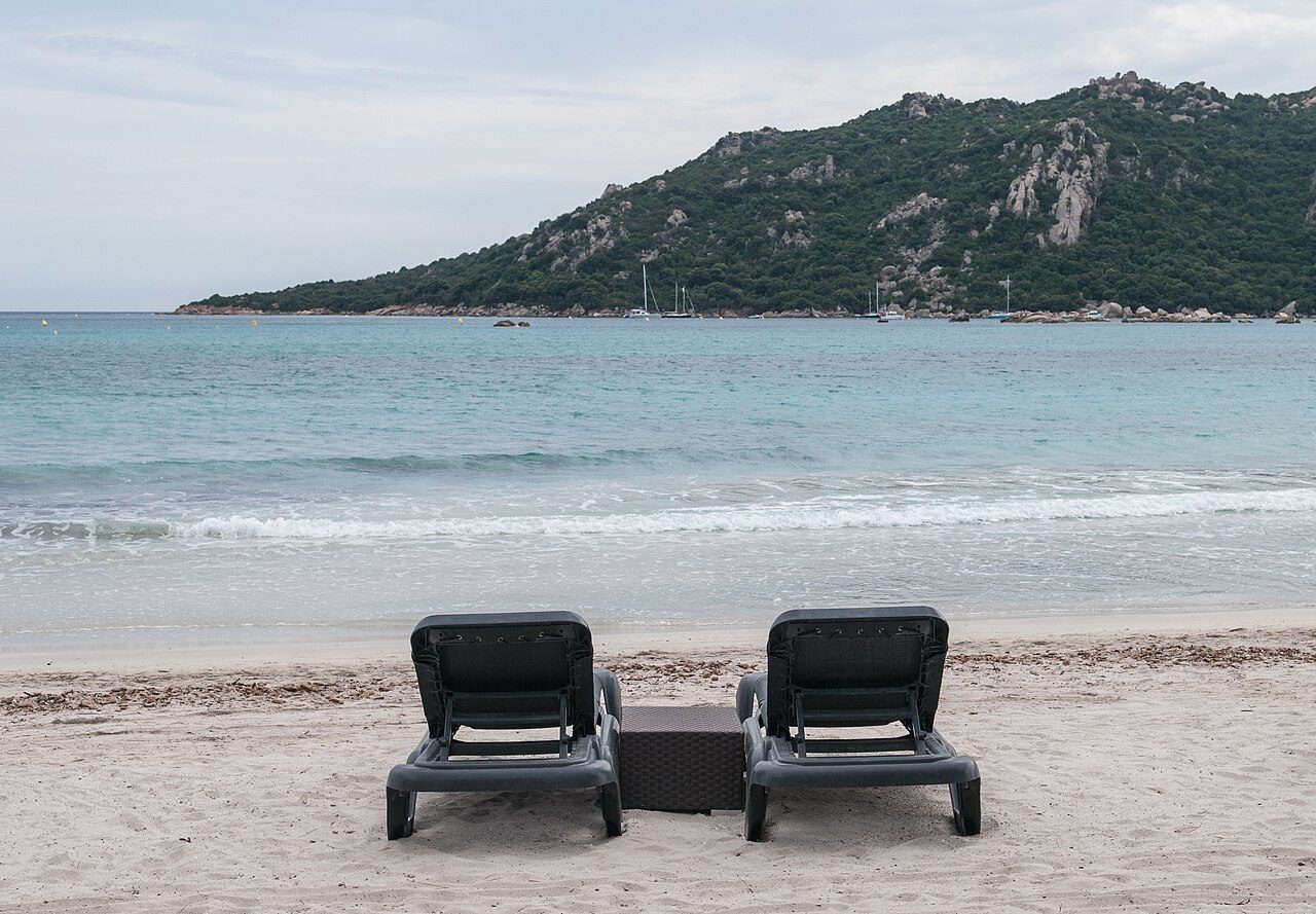 Santa Giulia beach