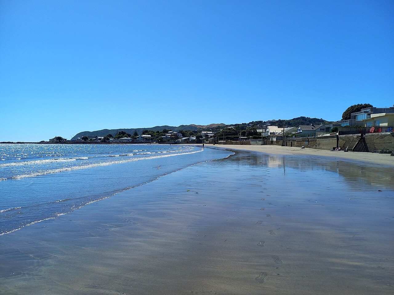 Plimmerton Beach