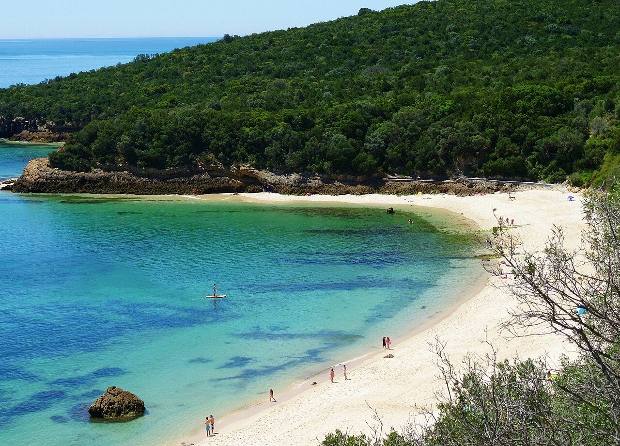 Galapinhos beach