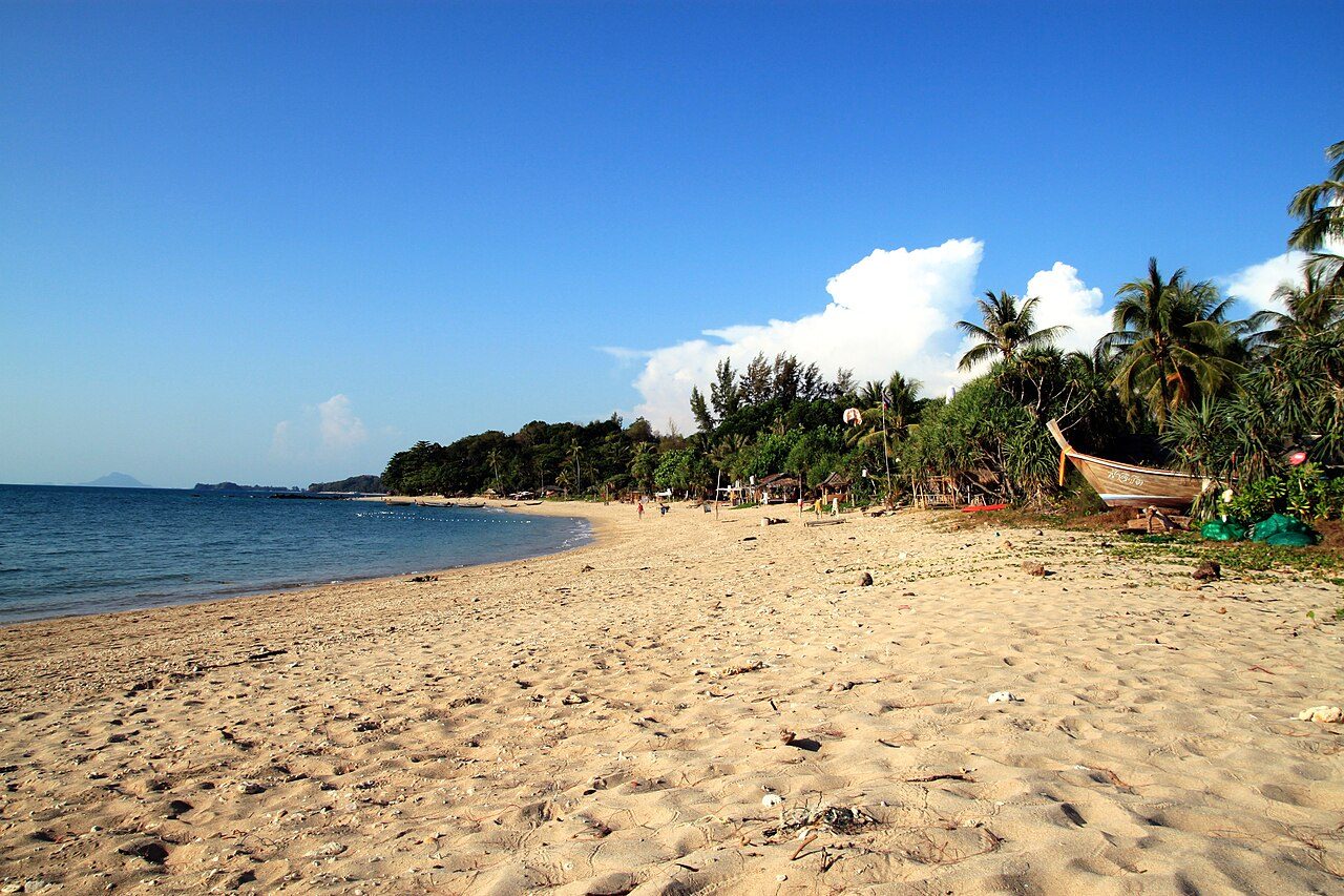 Relax Bay Beach