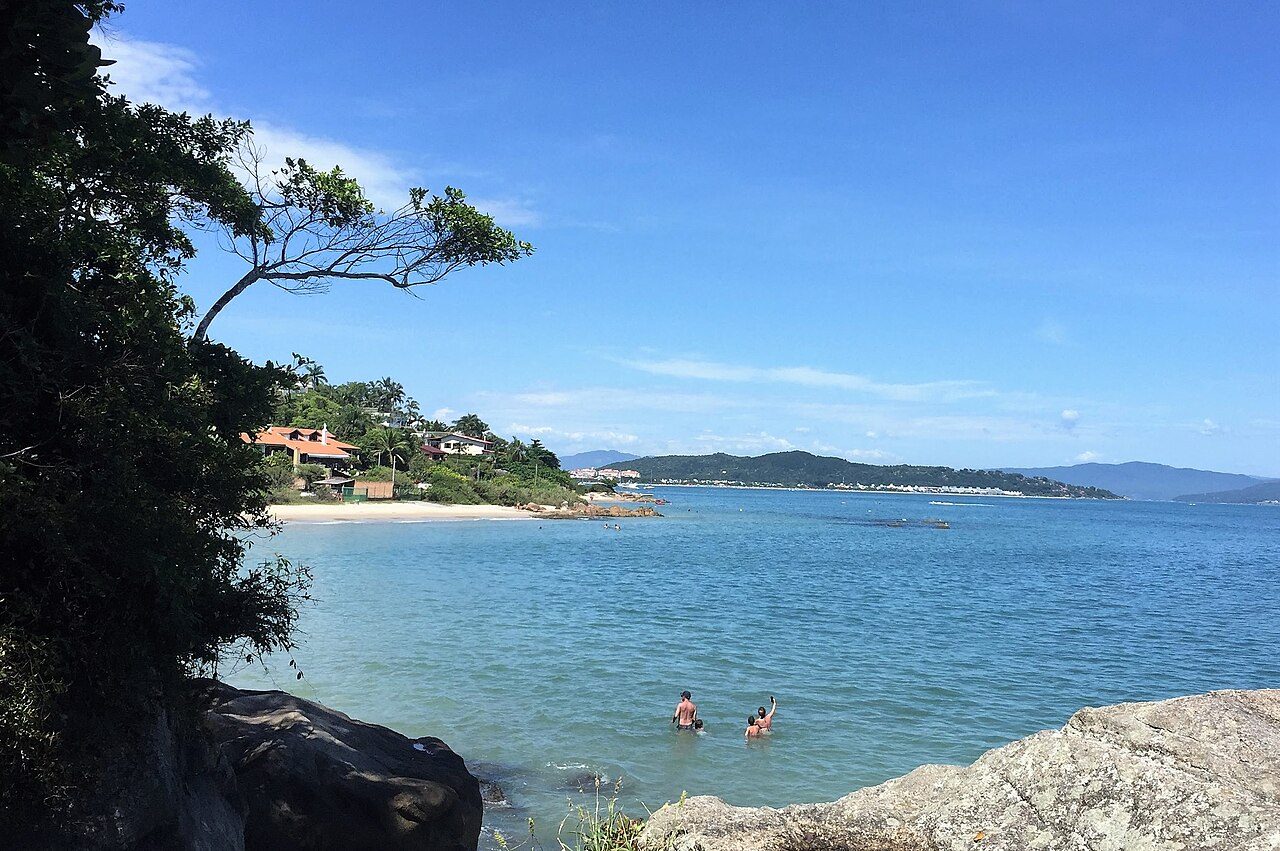 Canajurê (beach)