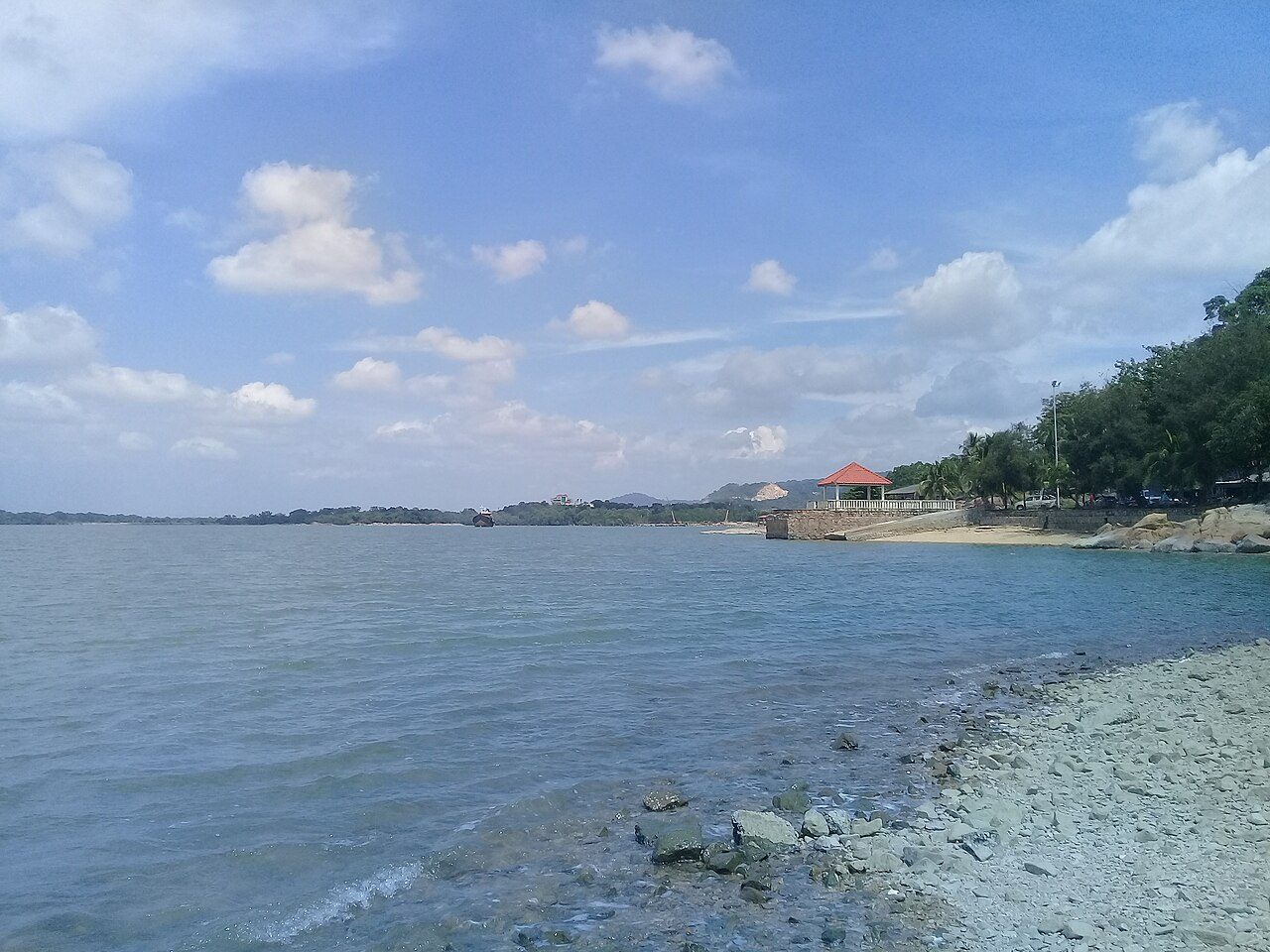 Minyak Beku Beach