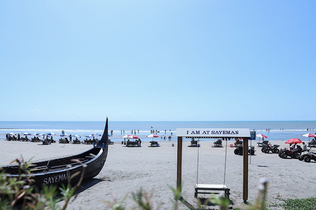 Sayeman Beach