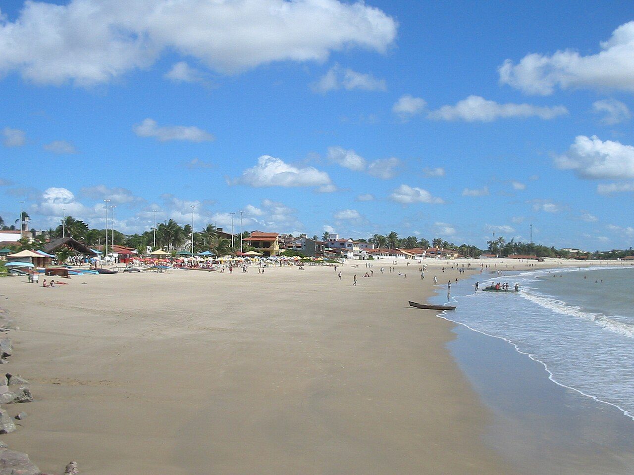 Redinha beach