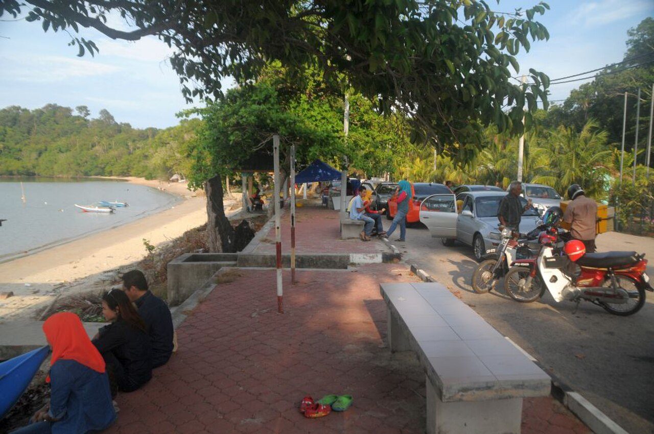 Penyabung Beach