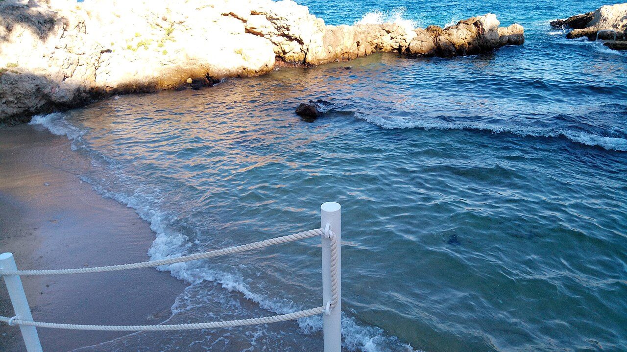 Platja de la Cova de la Grava