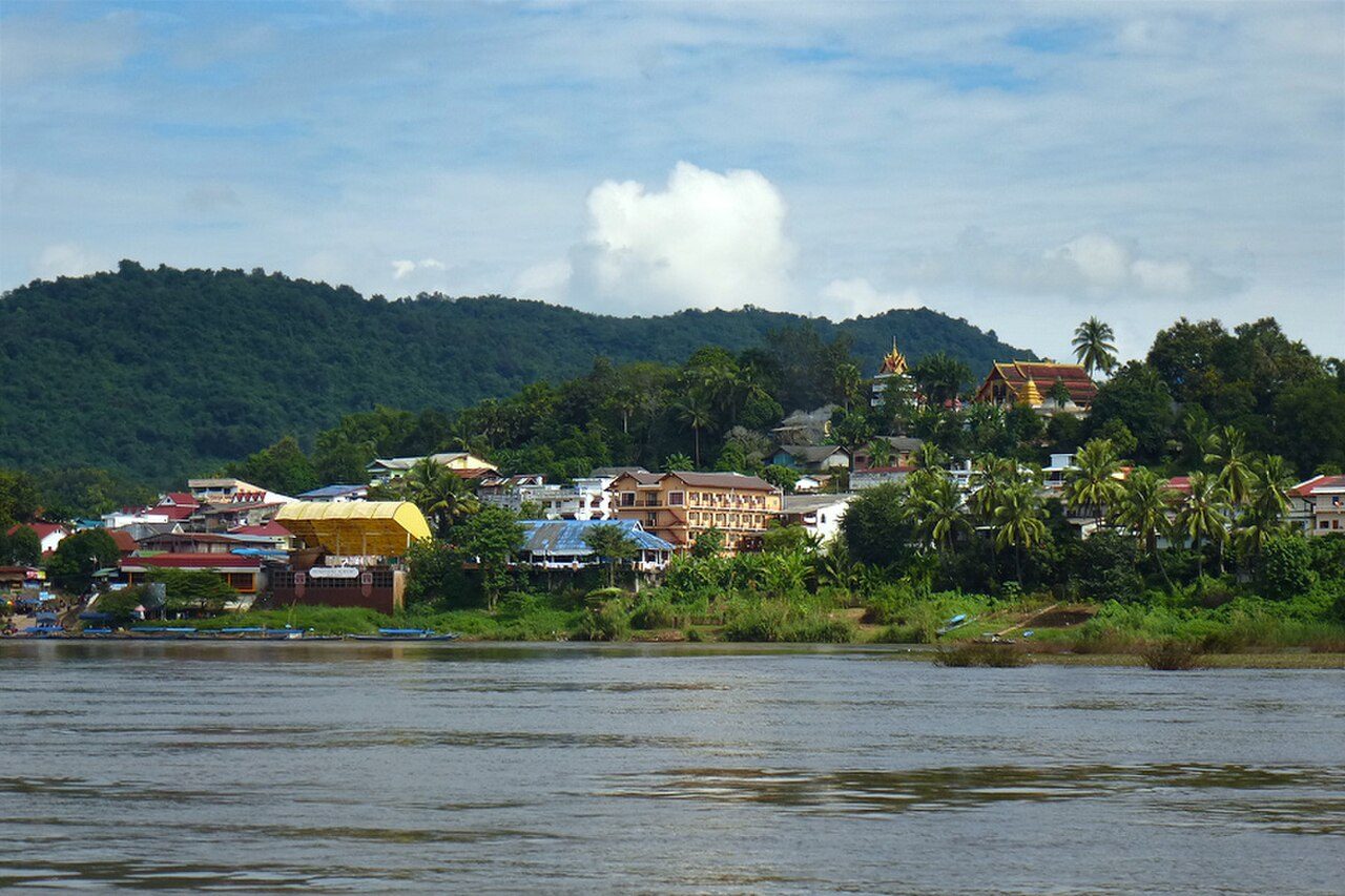 Beach near Ban Houayxay, Laos